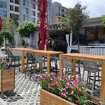 Onix Blue Mamaia Nord Navodari