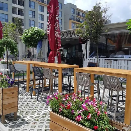 Onix Blue Mamaia Nord Navodari