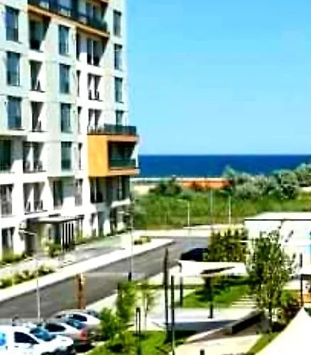 Onix Blue Mamaia Nord Apartment *