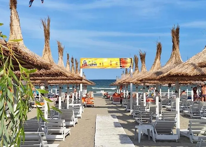 Onix Blue Mamaia Nord Apartment *